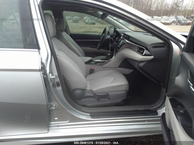 Photo 4 VIN: 4T1G11AK9LU952568 - TOYOTA CAMRY 