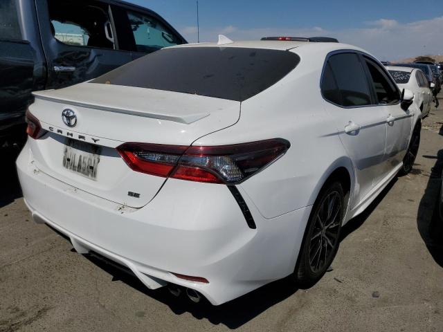 Photo 2 VIN: 4T1G11AK9MU402966 - TOYOTA CAMRY 