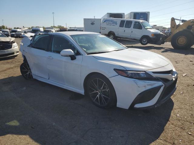 Photo 3 VIN: 4T1G11AK9NU666755 - TOYOTA CAMRY SE 