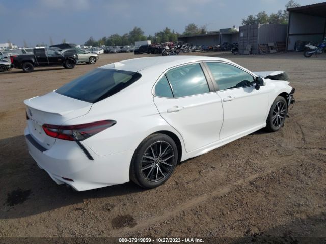 Photo 3 VIN: 4T1G11AK9PU102302 - TOYOTA CAMRY 