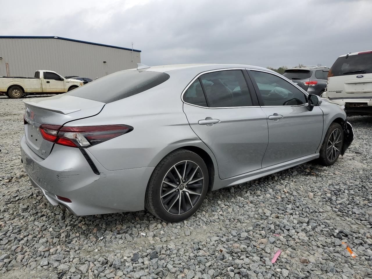 Photo 2 VIN: 4T1G11AK9PU776854 - TOYOTA CAMRY 