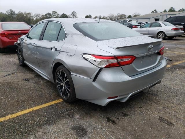 Photo 2 VIN: 4T1G11AKXLU371256 - TOYOTA CAMRY SE 