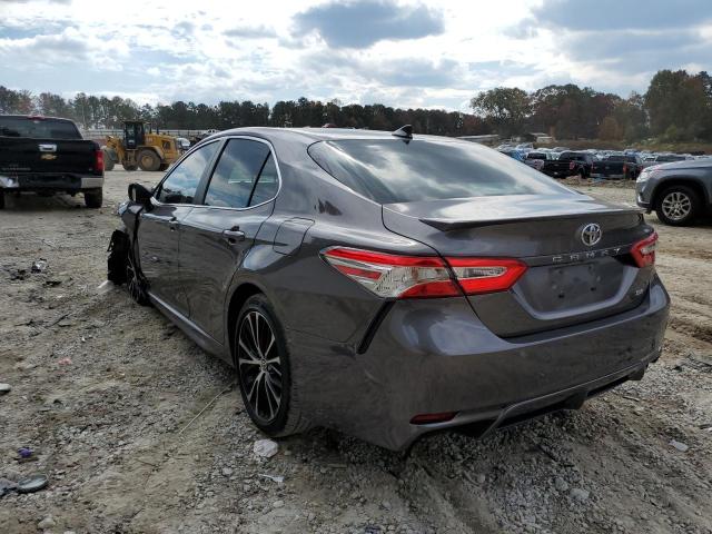 Photo 2 VIN: 4T1G11AKXLU375582 - TOYOTA CAMRY SE 