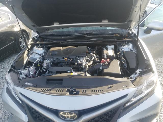 Photo 6 VIN: 4T1G11AKXLU380801 - TOYOTA CAMRY SE 