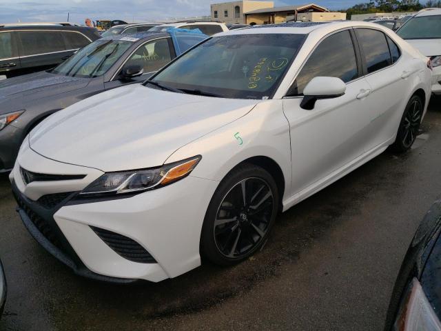 Photo 1 VIN: 4T1G11AKXLU510253 - TOYOTA CAMRY SE 