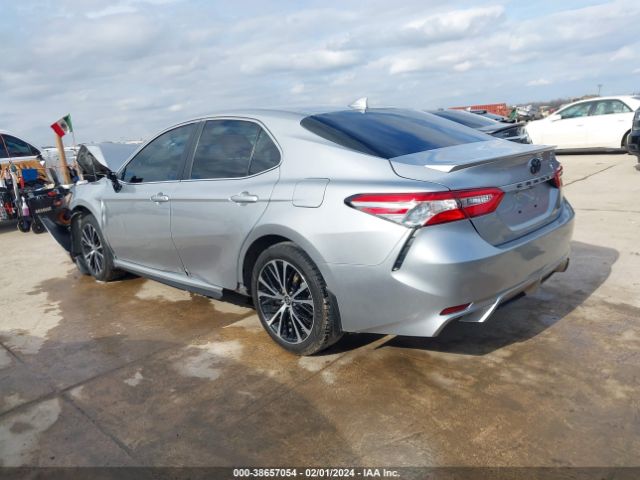 Photo 2 VIN: 4T1G11AKXLU510995 - TOYOTA CAMRY 