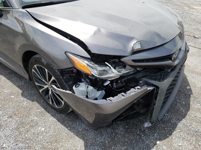 Photo 8 VIN: 4T1G11AKXLU948285 - TOYOTA CAMRY SE 