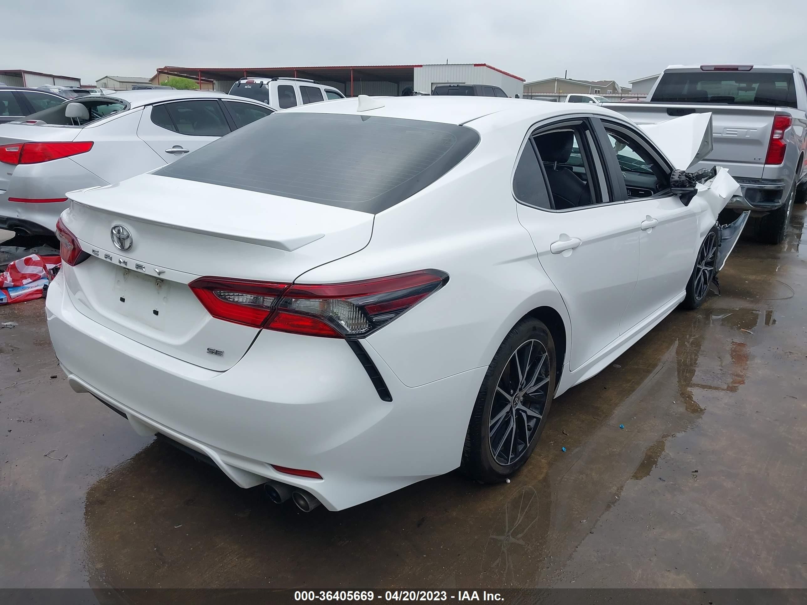 Photo 3 VIN: 4T1G11AKXMU427763 - TOYOTA CAMRY 