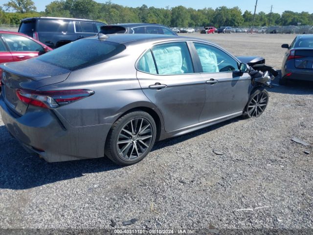 Photo 3 VIN: 4T1G11AKXMU437838 - TOYOTA CAMRY 