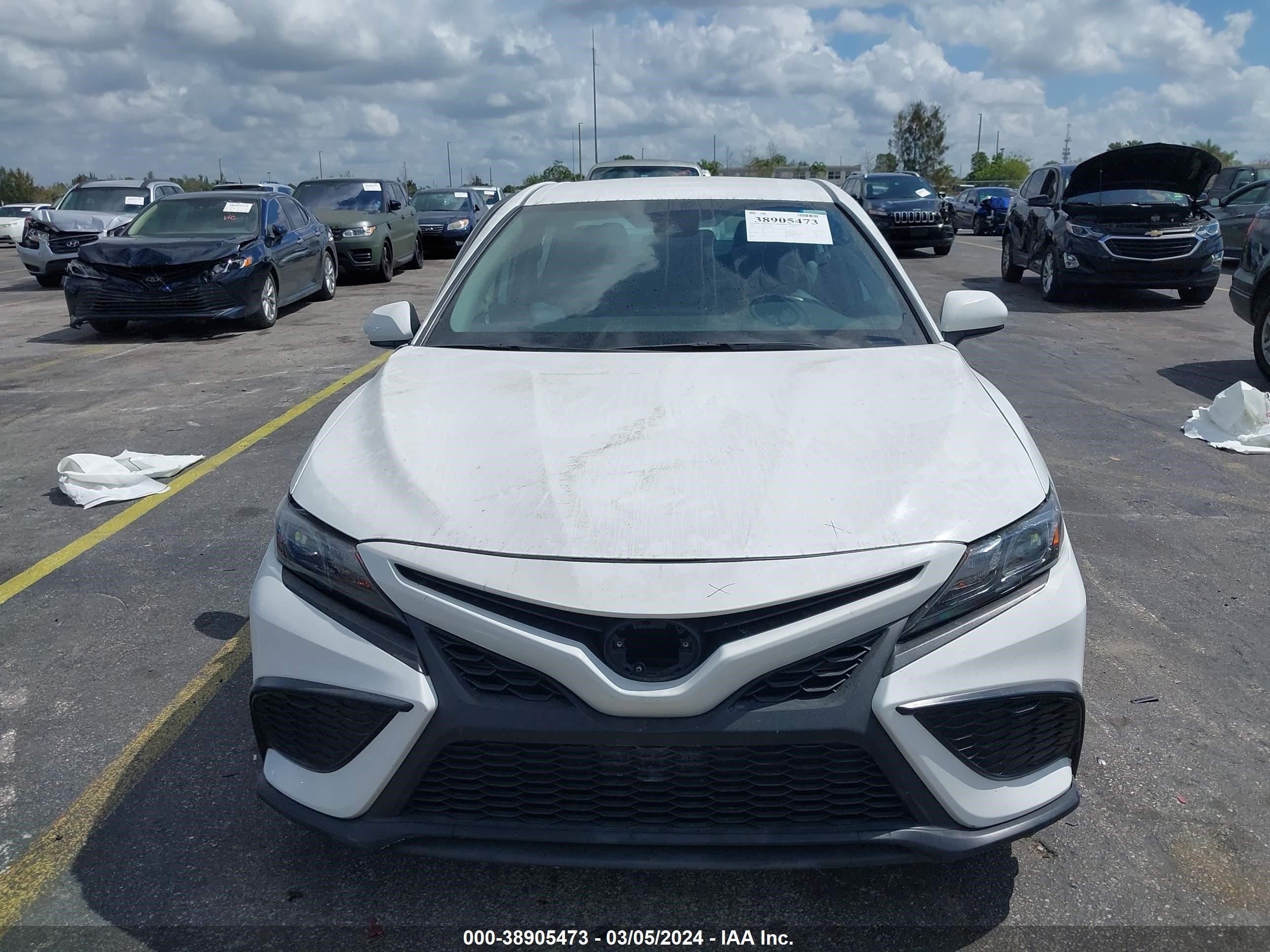 Photo 11 VIN: 4T1G11AKXMU488711 - TOYOTA CAMRY 