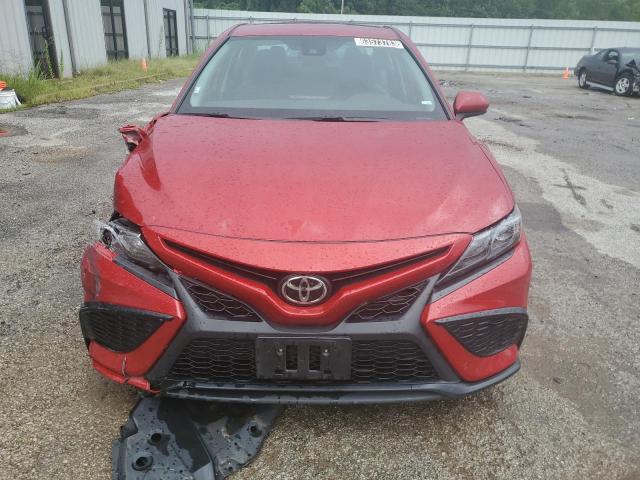 Photo 4 VIN: 4T1G11AKXMU490071 - TOYOTA CAMRY SE 