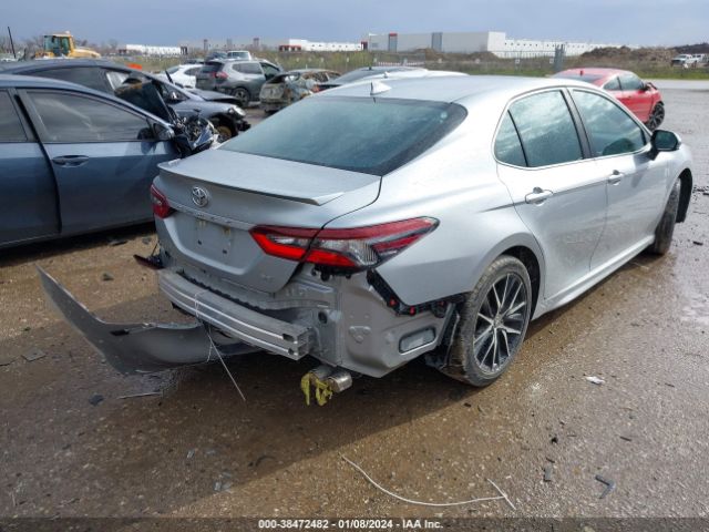 Photo 3 VIN: 4T1G11AKXMU518547 - TOYOTA CAMRY 