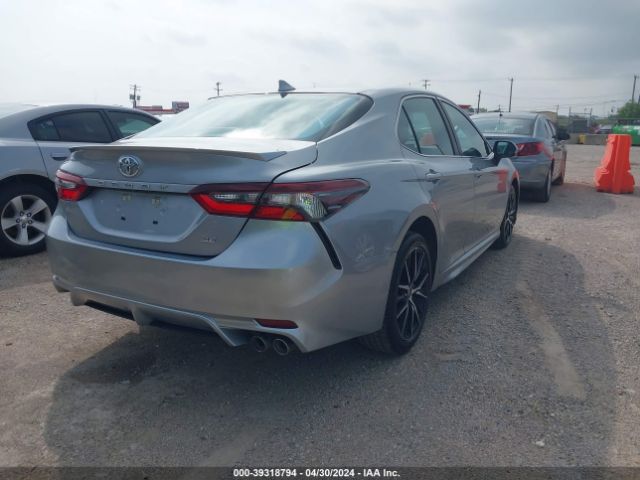 Photo 3 VIN: 4T1G11AKXMU518547 - TOYOTA CAMRY 