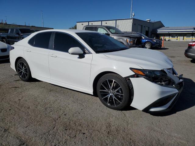 Photo 3 VIN: 4T1G11AKXMU521593 - TOYOTA CAMRY SE 