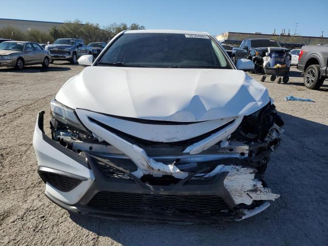 Photo 4 VIN: 4T1G11AKXMU521593 - TOYOTA CAMRY SE 