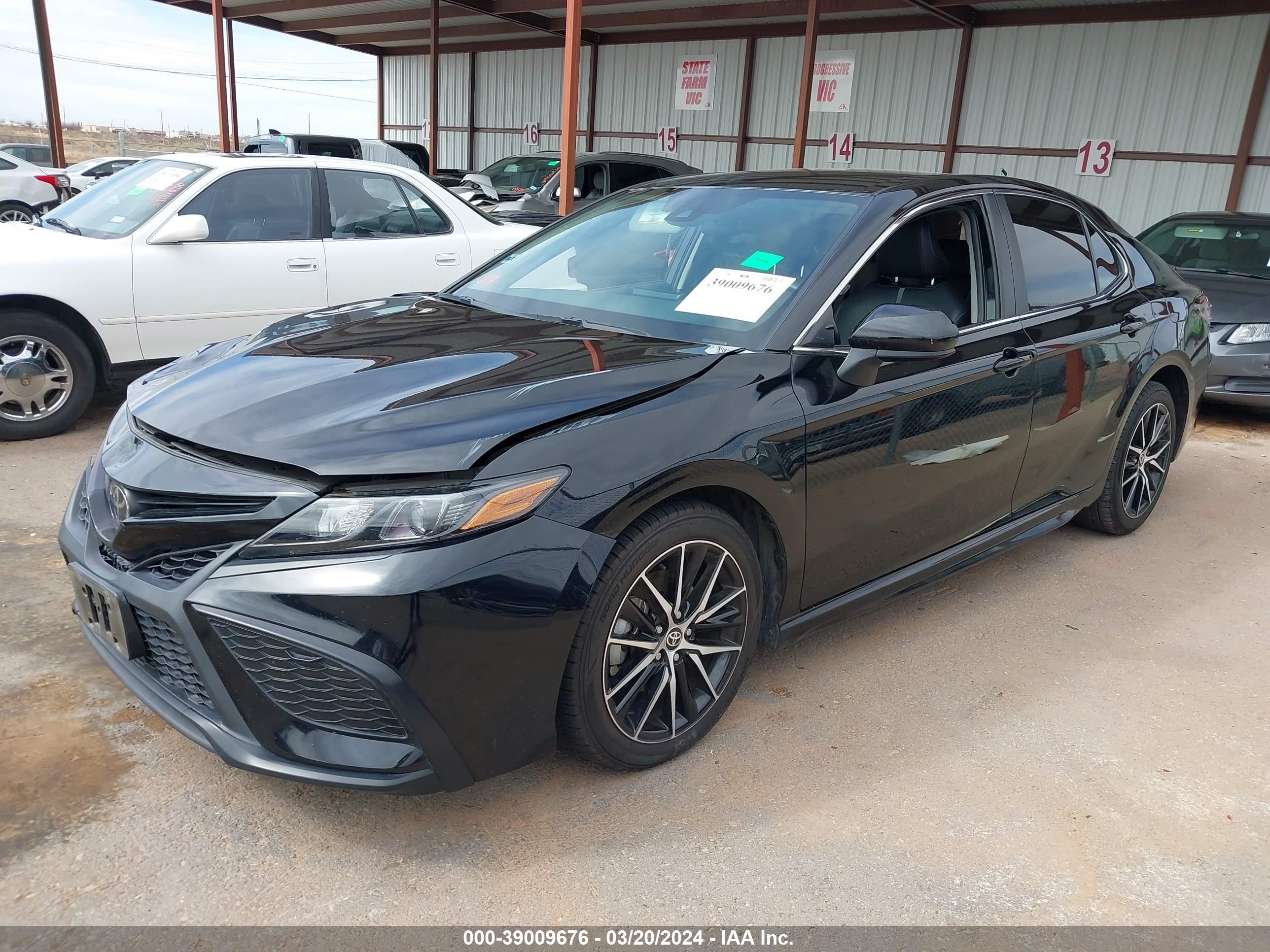 Photo 1 VIN: 4T1G11AKXMU526244 - TOYOTA CAMRY 