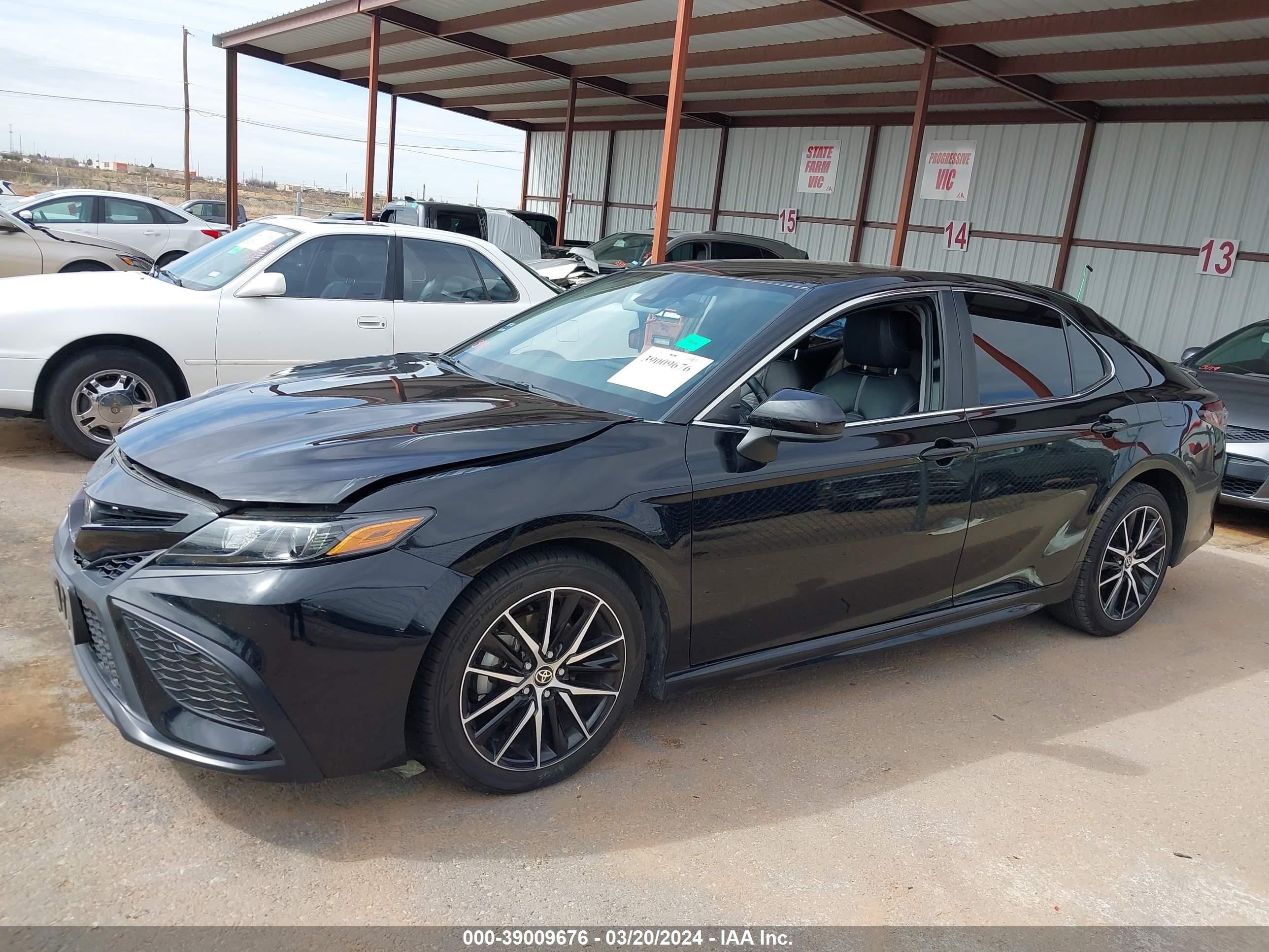 Photo 12 VIN: 4T1G11AKXMU526244 - TOYOTA CAMRY 