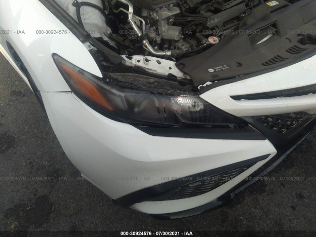 Photo 5 VIN: 4T1G11AKXMU532853 - TOYOTA CAMRY 