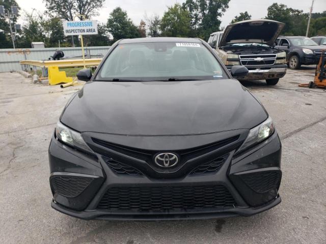 Photo 4 VIN: 4T1G11AKXMU553623 - TOYOTA CAMRY SE 