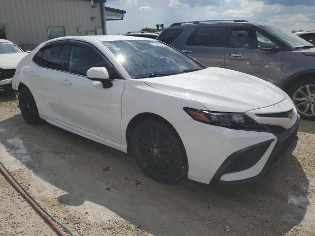 Photo 3 VIN: 4T1G11AKXMU554349 - TOYOTA CAMRY 