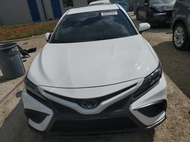 Photo 4 VIN: 4T1G11AKXMU554349 - TOYOTA CAMRY 