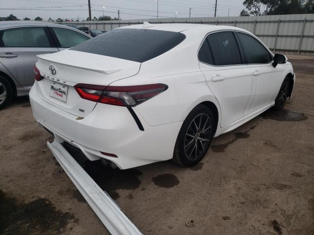 Photo 2 VIN: 4T1G11AKXMU562970 - TOYOTA CAMRY SE 