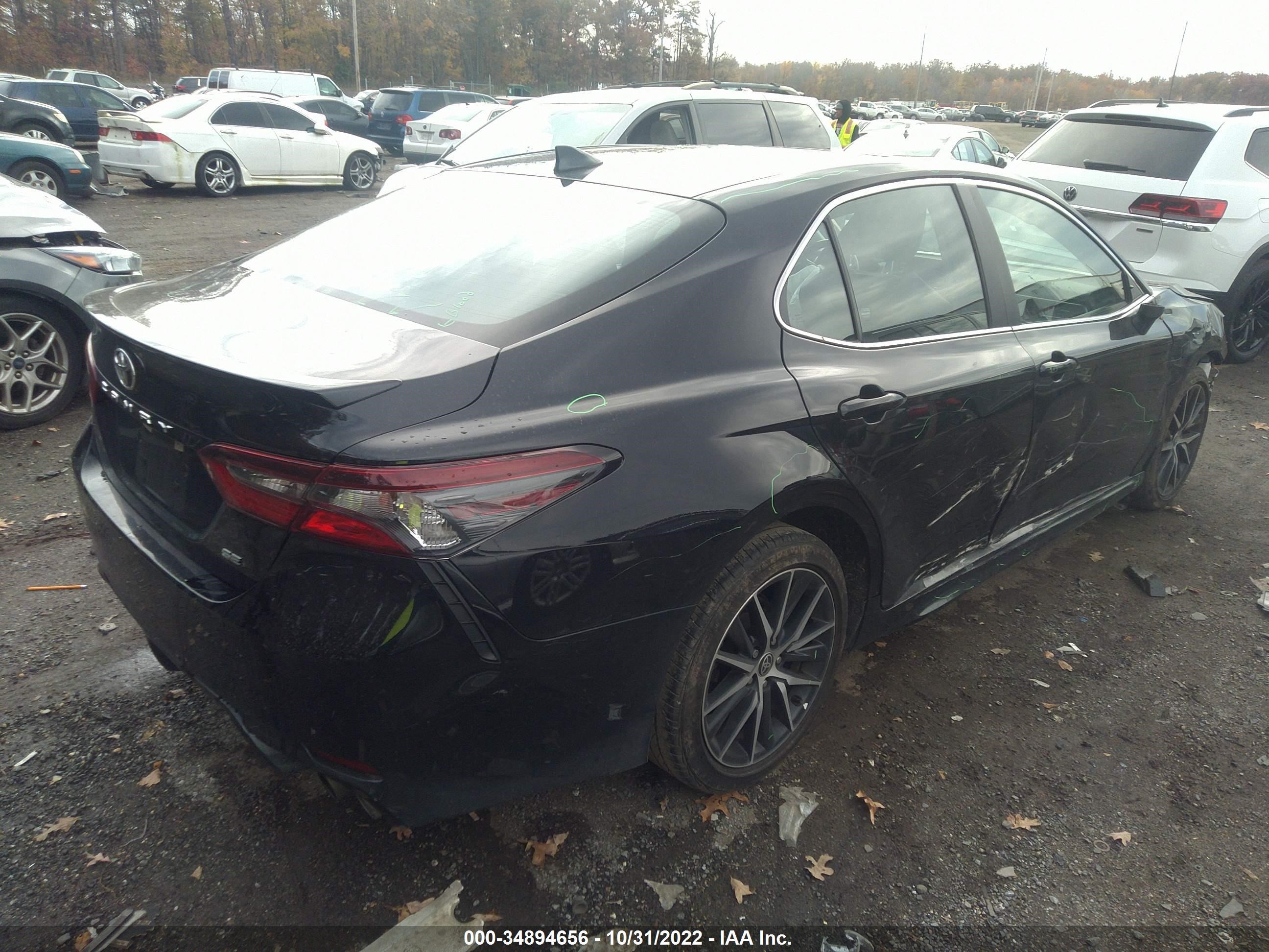 Photo 3 VIN: 4T1G11AKXMU564671 - TOYOTA CAMRY 