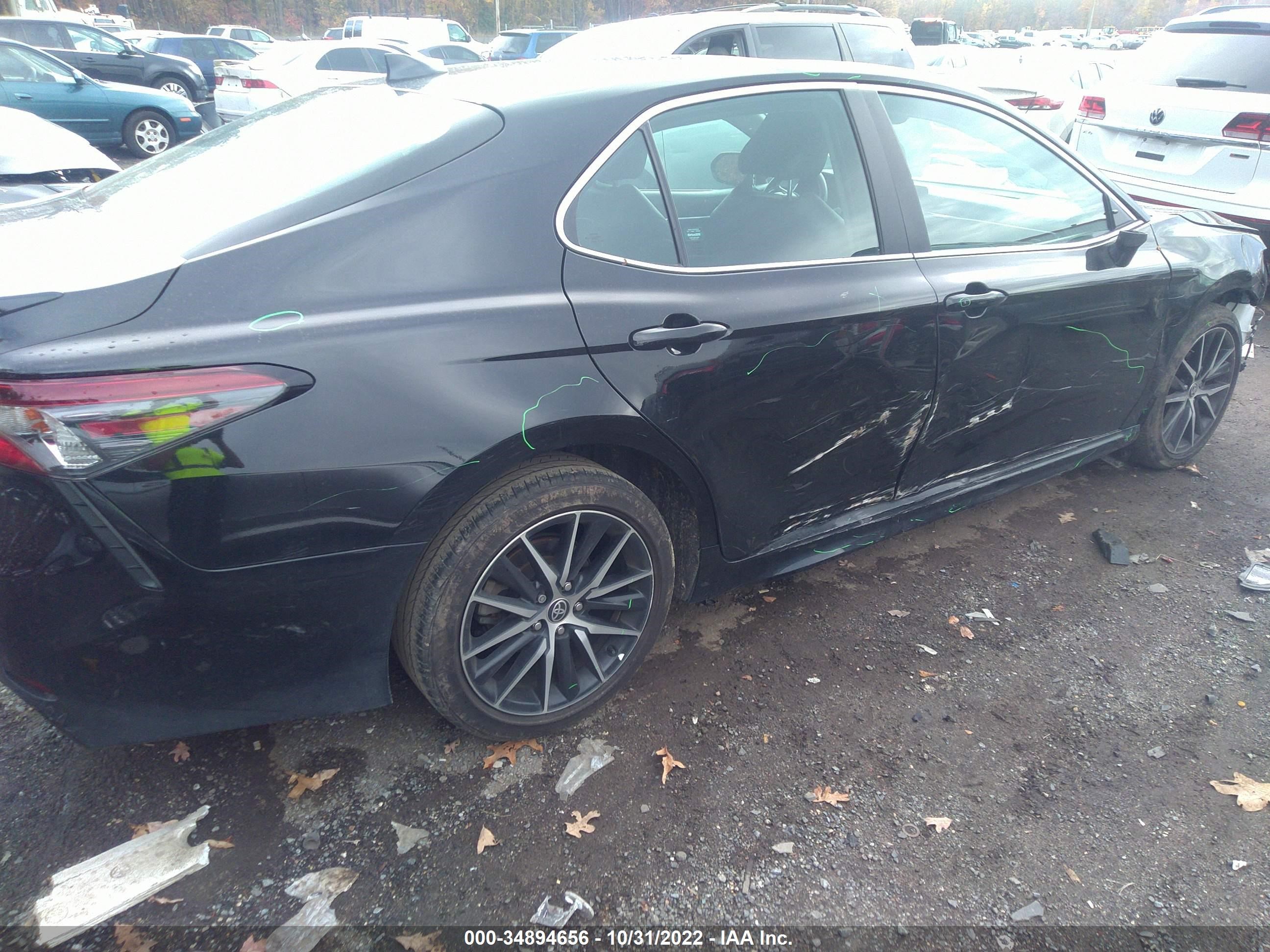 Photo 5 VIN: 4T1G11AKXMU564671 - TOYOTA CAMRY 