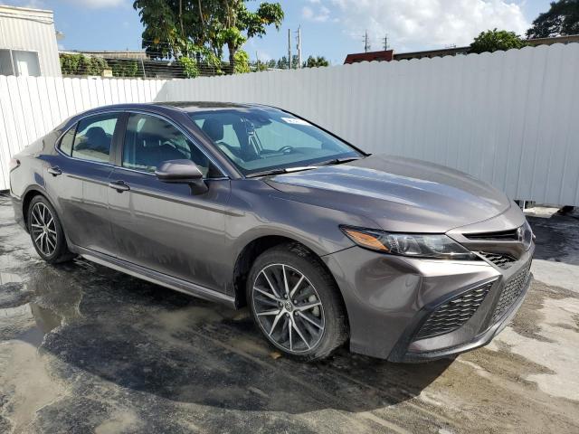 Photo 3 VIN: 4T1G11AKXMU590901 - TOYOTA CAMRY SE 