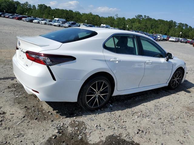 Photo 2 VIN: 4T1G11AKXMU597119 - TOYOTA CAMRY SE 