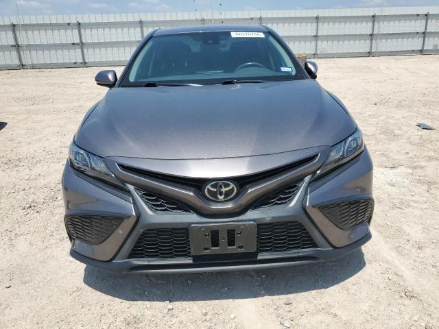 Photo 4 VIN: 4T1G11AKXMU616123 - TOYOTA CAMRY SE 