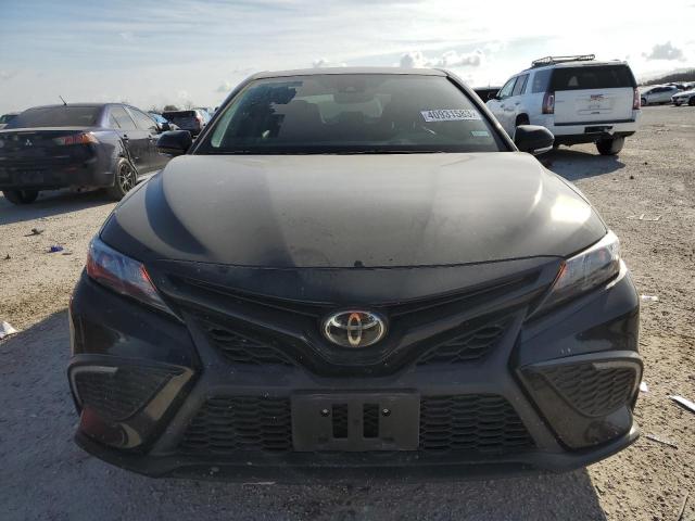 Photo 4 VIN: 4T1G11AKXNU018521 - TOYOTA CAMRY SE 