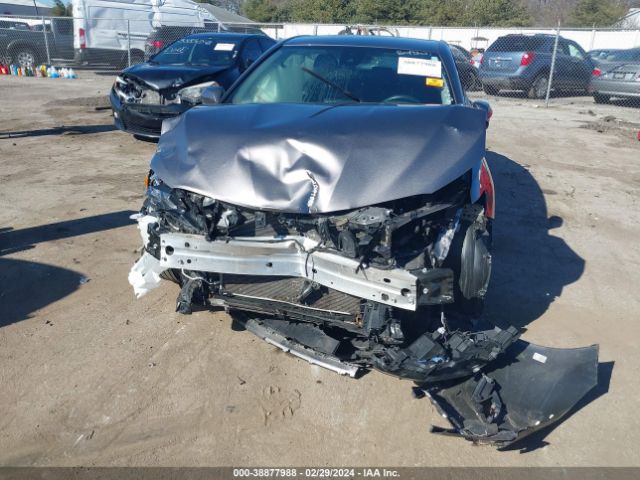 Photo 5 VIN: 4T1G11AKXNU055858 - TOYOTA CAMRY 