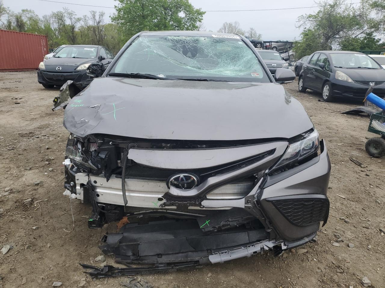 Photo 4 VIN: 4T1G11AKXNU631822 - TOYOTA CAMRY 