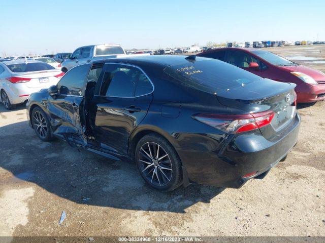 Photo 2 VIN: 4T1G11AKXNU652220 - TOYOTA CAMRY 