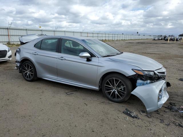 Photo 3 VIN: 4T1G11AKXNU667431 - TOYOTA CAMRY SE 