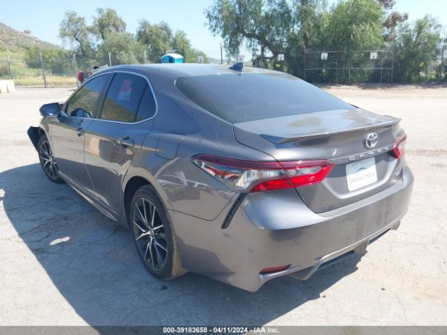 Photo 2 VIN: 4T1G11AKXNU678316 - TOYOTA CAMRY 