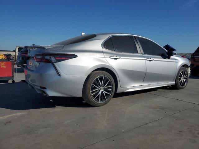 Photo 2 VIN: 4T1G11AKXNU712139 - TOYOTA CAMRY SE 