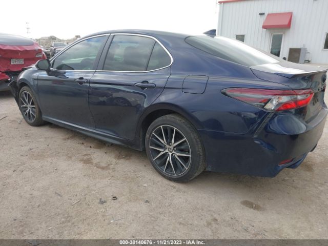 Photo 2 VIN: 4T1G11AKXNU716420 - TOYOTA CAMRY 