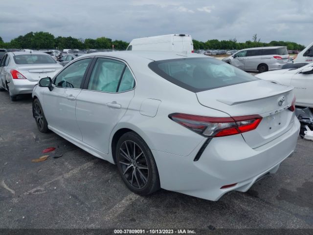 Photo 2 VIN: 4T1G11AKXPU094775 - TOYOTA CAMRY 