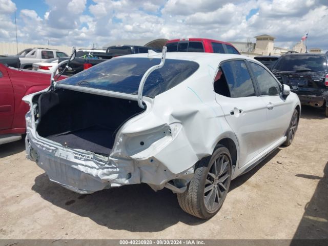 Photo 3 VIN: 4T1G11AKXPU160676 - TOYOTA CAMRY 