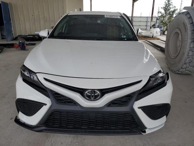 Photo 4 VIN: 4T1G11AKXPU173167 - TOYOTA CAMRY 