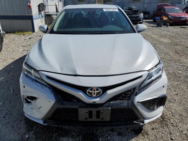 Photo 4 VIN: 4T1G11AKXPU183410 - TOYOTA CAMRY 