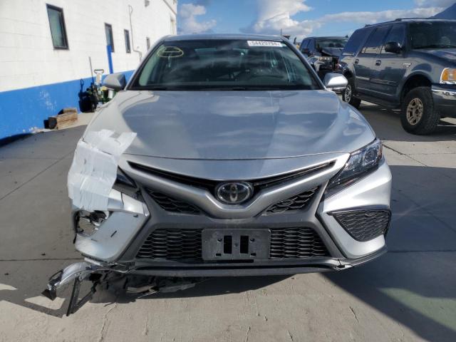 Photo 4 VIN: 4T1G11AKXPU748769 - TOYOTA CAMRY 