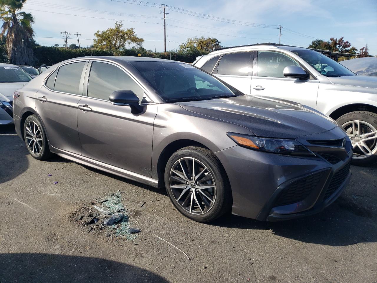 Photo 3 VIN: 4T1G11AKXPU757956 - TOYOTA CAMRY 