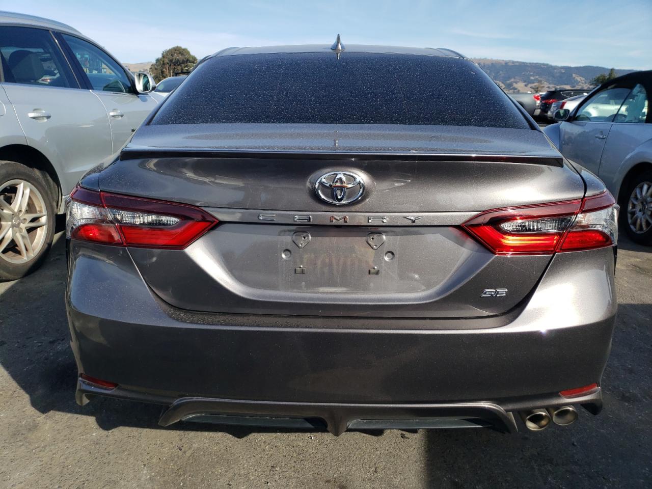 Photo 5 VIN: 4T1G11AKXPU757956 - TOYOTA CAMRY 