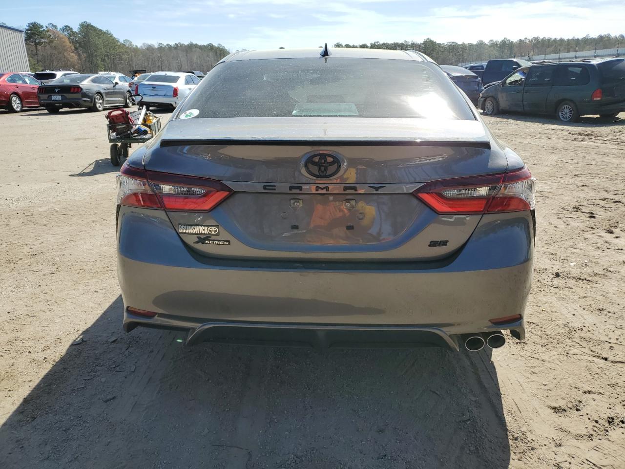 Photo 5 VIN: 4T1G11AKXPU790147 - TOYOTA CAMRY 