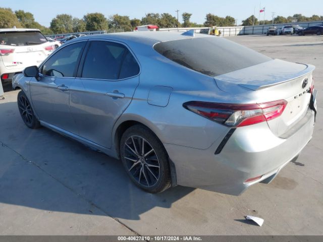 Photo 2 VIN: 4T1G11AKXPU799673 - TOYOTA CAMRY 