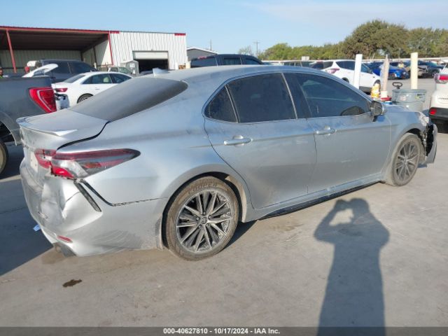 Photo 3 VIN: 4T1G11AKXPU799673 - TOYOTA CAMRY 