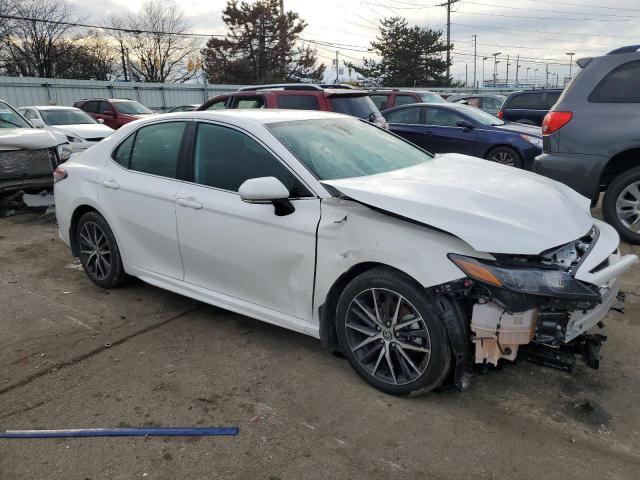 Photo 3 VIN: 4T1G11BK0NU050599 - TOYOTA CAMRY SE 